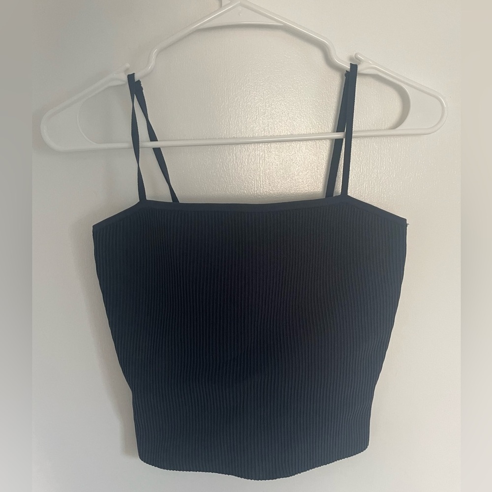 Aritzia Babaton Sculpt Knit Cami Tank